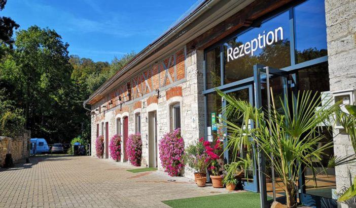 Außenansicht Rezeption