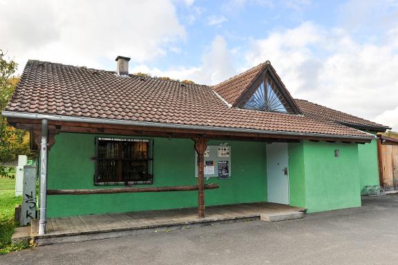Außenansicht Club W 71 Weikersheim e.V.