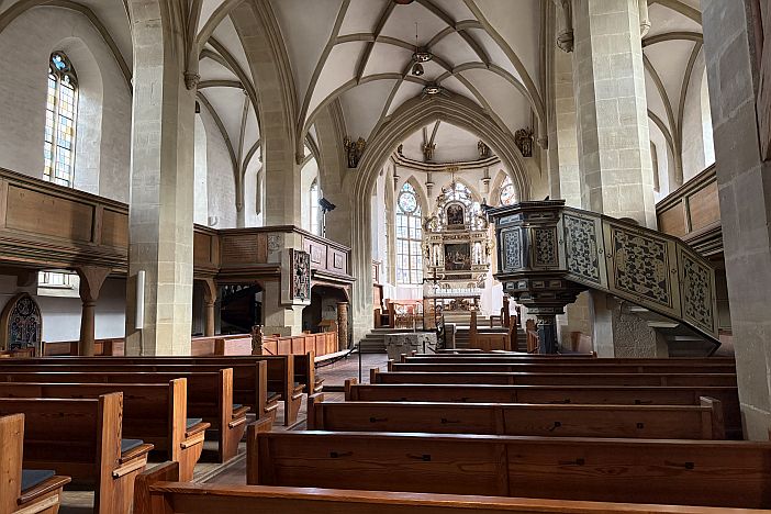 Innenraum in der St.Georgs Kirche