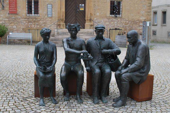 Skulpturen in Weikersheim Skulpturen in Weikersheim